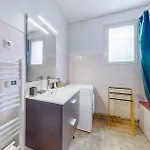 3 Bedroom Front In 別荘